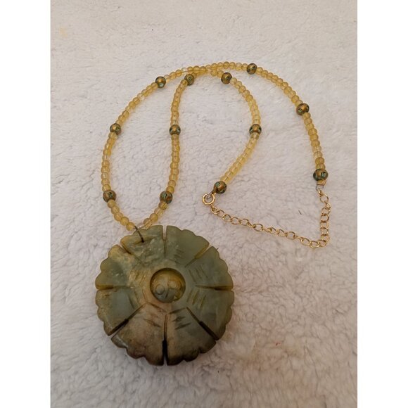 Vintage Hand-Carved Jade Pendant Necklace Yellow & Unique Beads Non- Adjustable - Picture 8 of 8